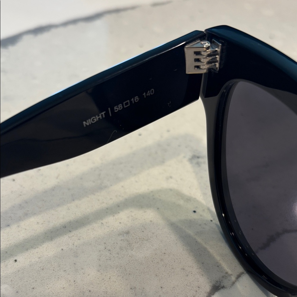Mikoh Black Sunglasses - Picture 4 of 6